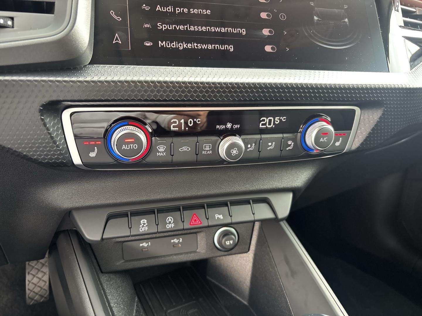 Bild über Audi A1 Sportback 25 TFSI S tronic - für weitere Informationen kontaktieren Sie den Audi Partner