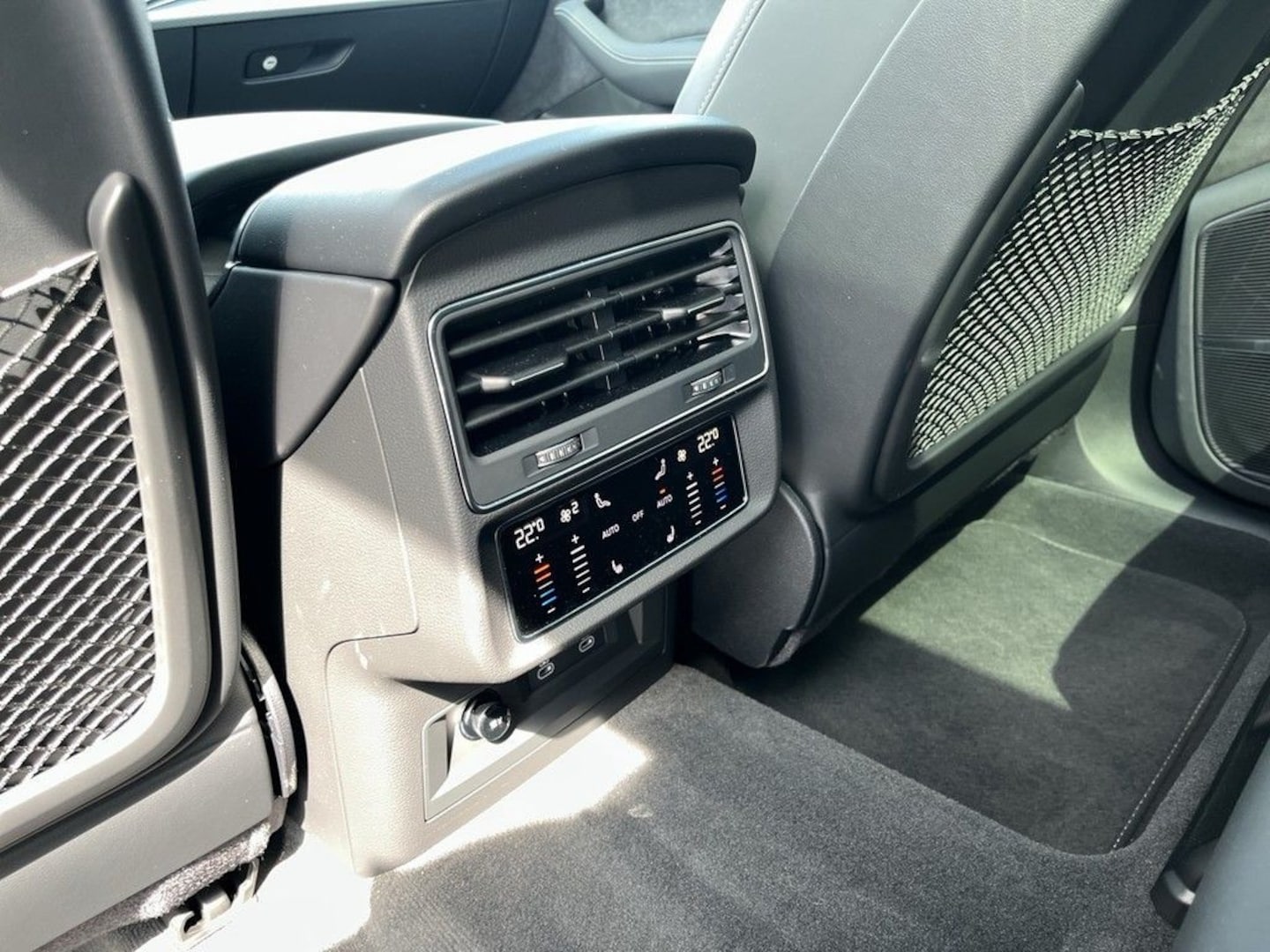 Bild über Audi Q7 SUV S line 50 TDI quattro tiptronic - für weitere Informationen kontaktieren Sie den Audi Partner