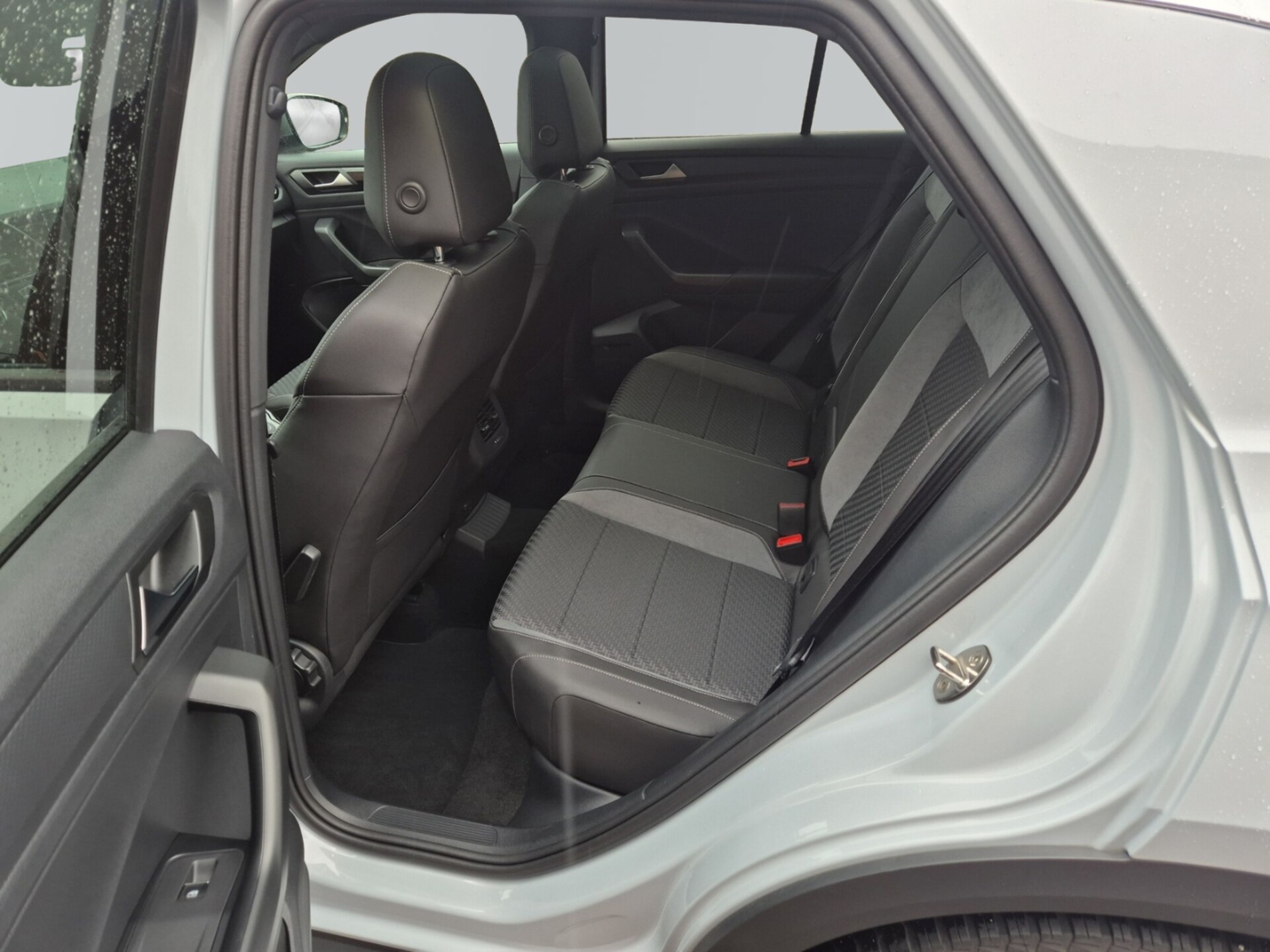 Volkswagen T-Roc R