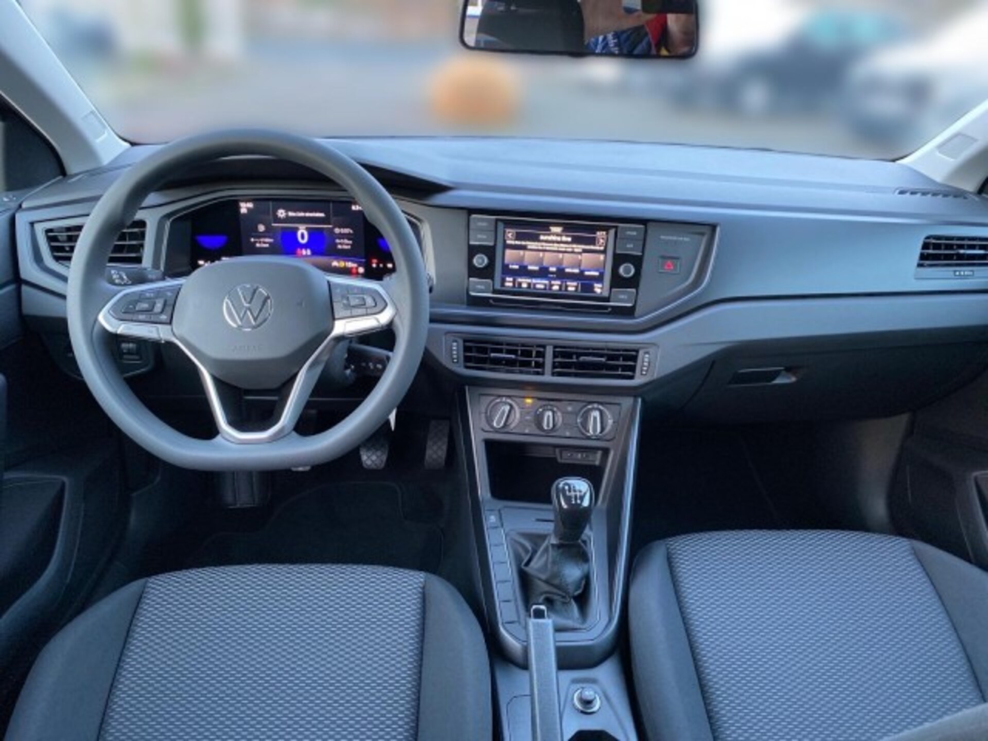 Volkswagen Polo Basis-Modell