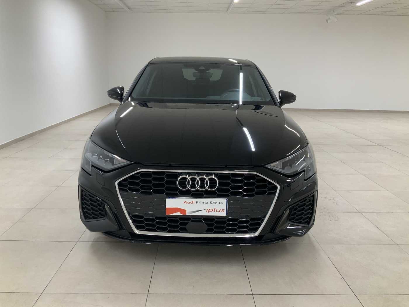 Image about Audi A3 Sedan S line edition 30 TFSI 81 kW (110 CV) 6-marce