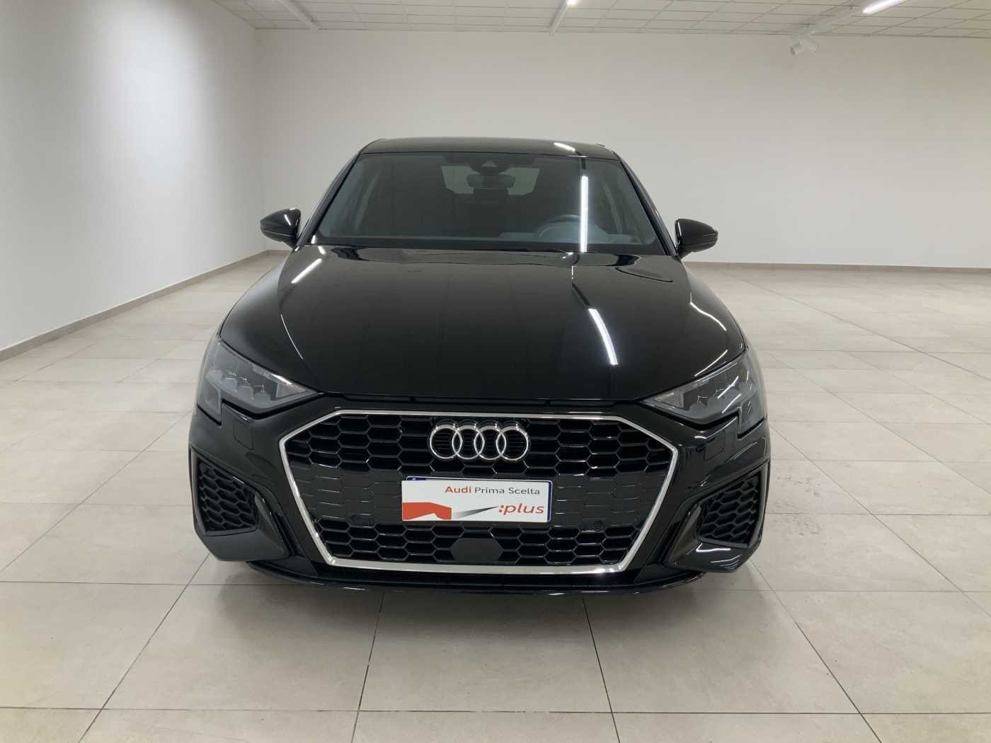 Image about Audi A3 Sedan S line edition 30 TFSI 81 kW (110 CV) 6-marce