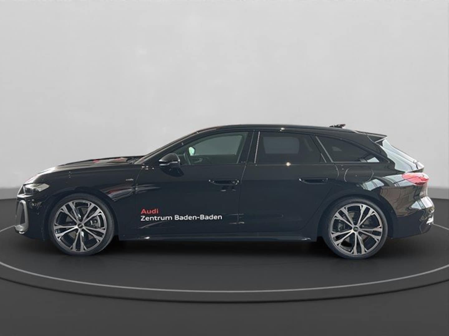 Bild über Audi A5 Avant e-hybrid e-hybrid quattro 220 kW S tronic - für weitere Informationen kontaktieren Sie den Audi Partner