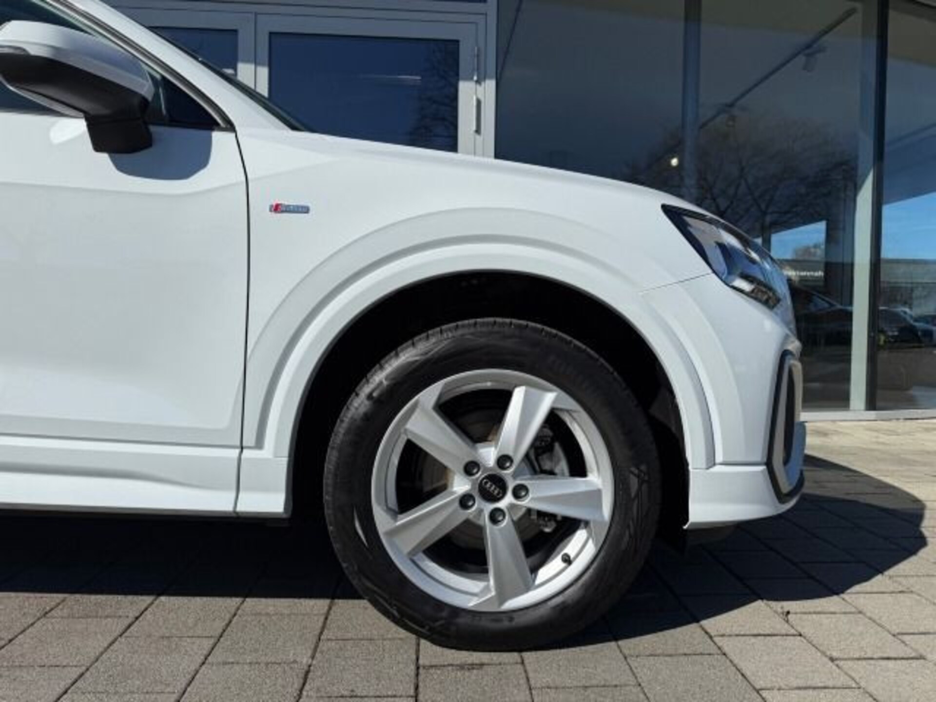 Audi Q2 S line