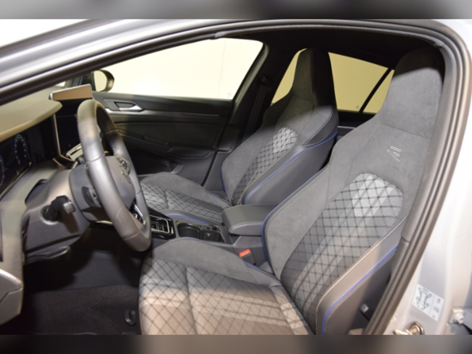 Volkswagen Golf – Bild 11