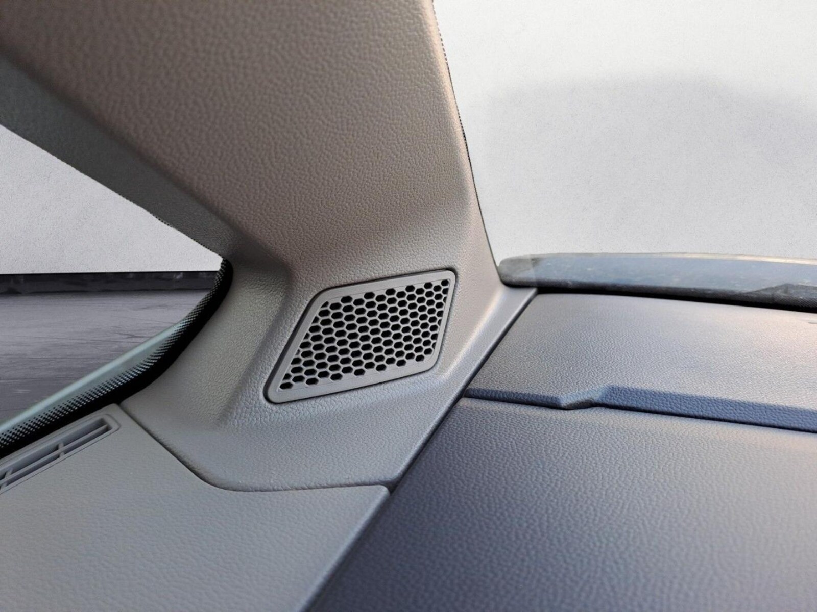 Volkswagen Multivan – Bild 18