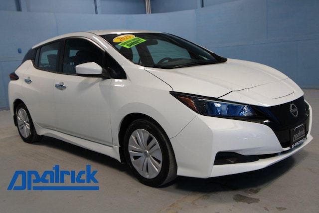 2025 Nissan LEAF