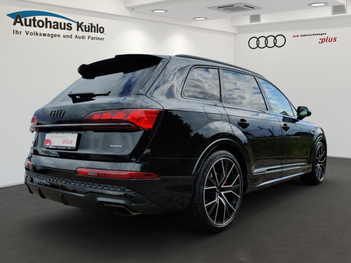 Bild über Audi Q7 SUV S line business TDI quattro 210 kW tiptronic - für weitere Informationen kontaktieren Sie den Audi Partner