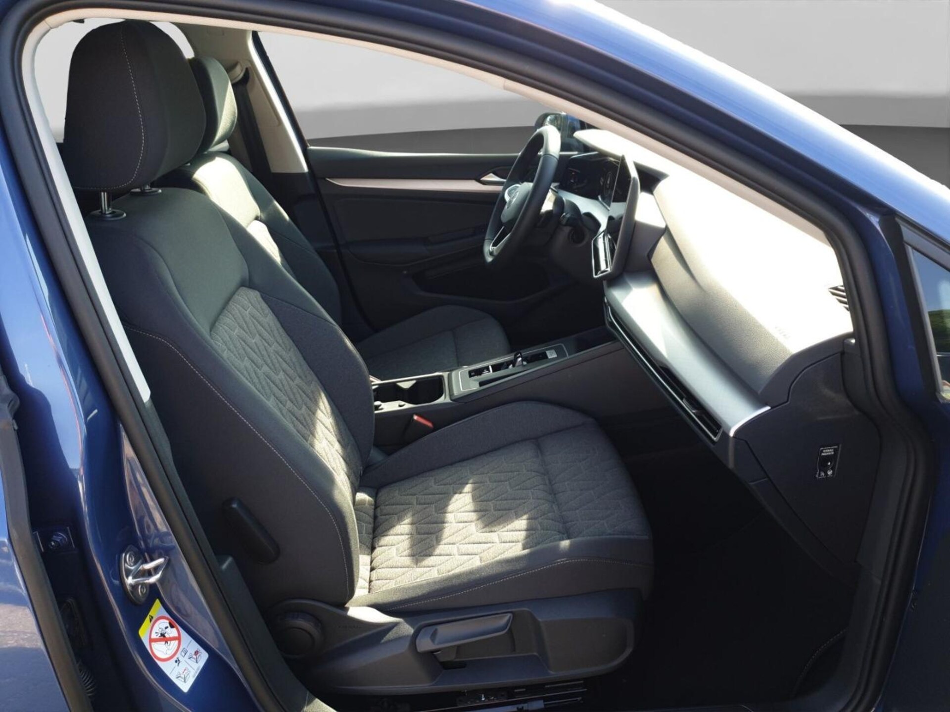 Volkswagen Golf Life