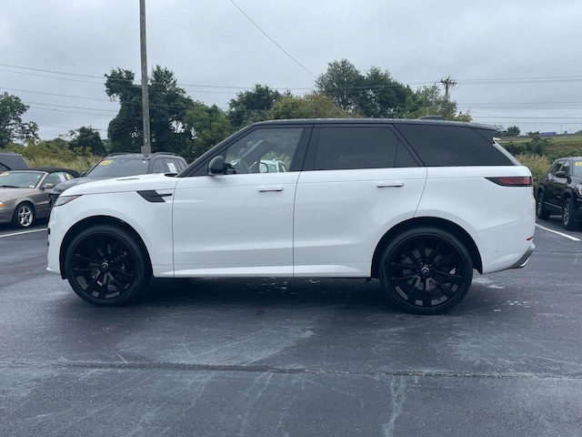2025 Land Rover Range Rover Sport