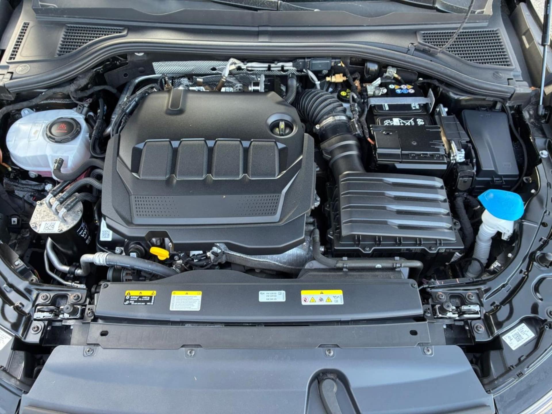 Volkswagen Passat Elegance