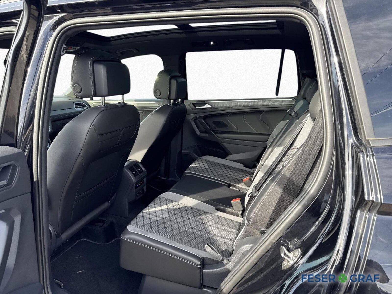 Volkswagen Tiguan Allspace – Bild 12