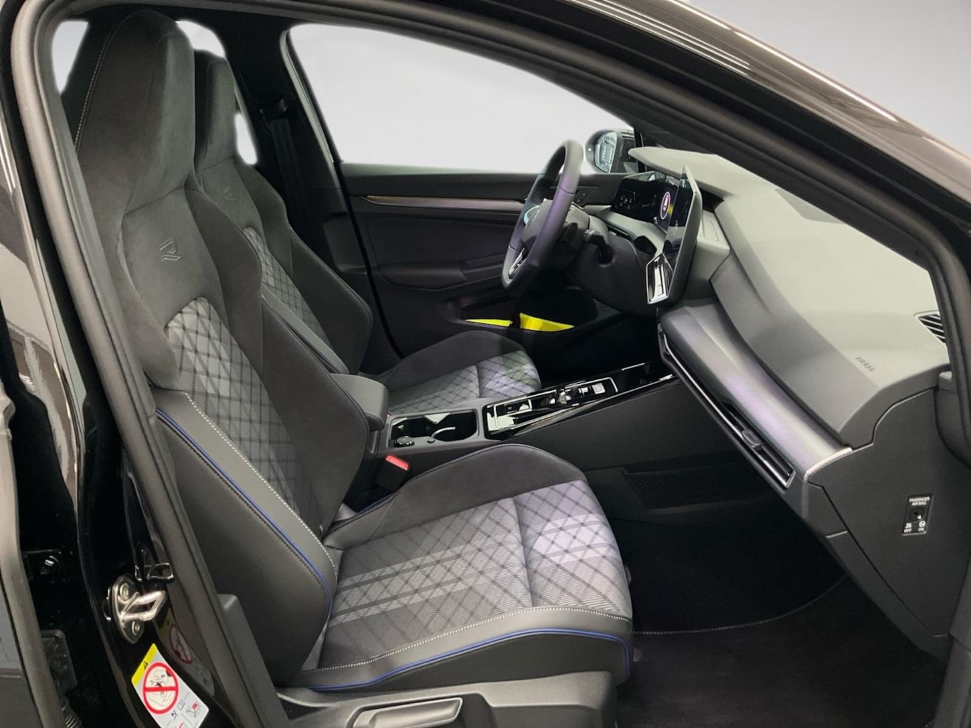 Volkswagen Golf Variant R-Line
