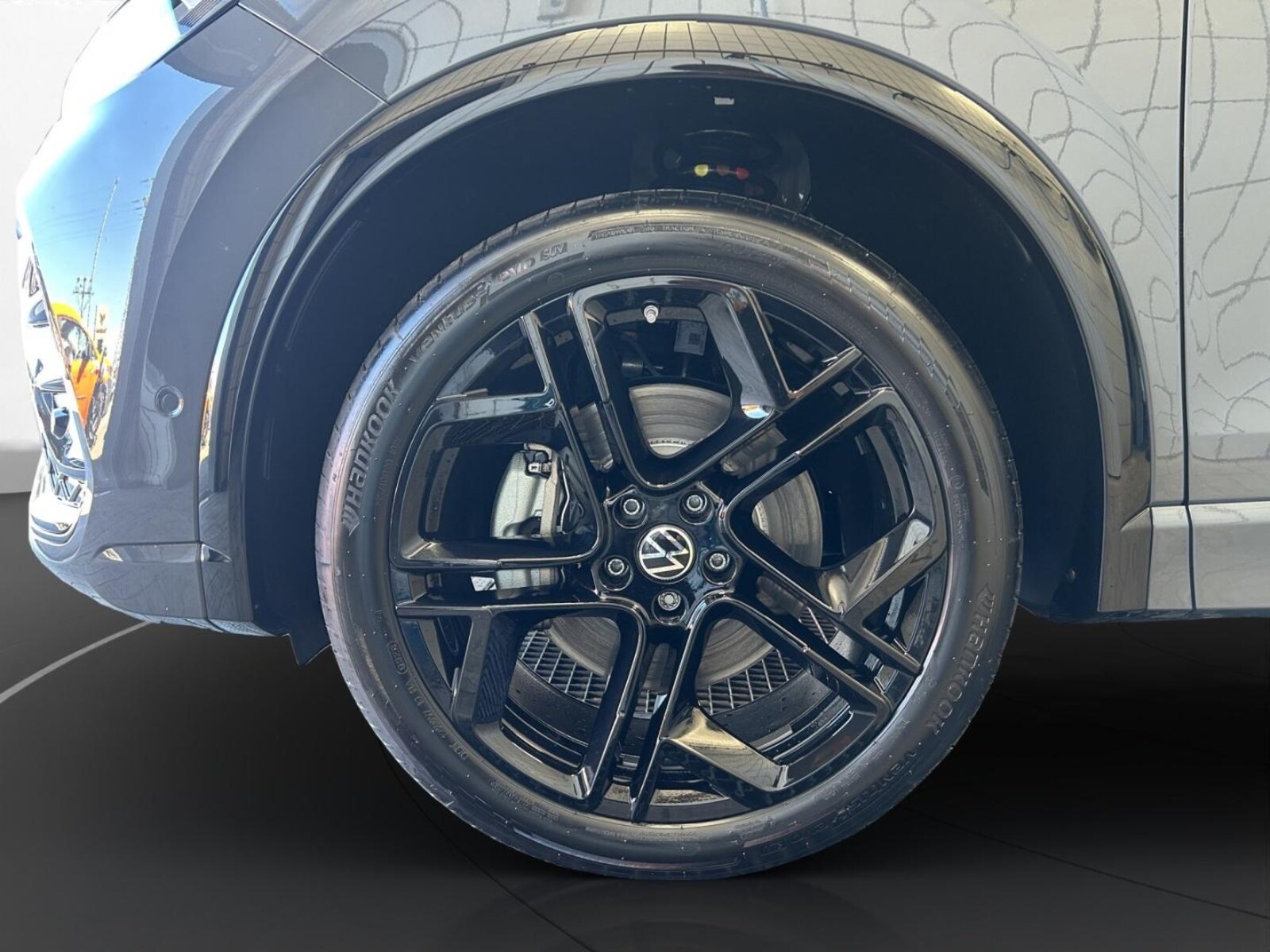 Volkswagen Tiguan – Bild 16