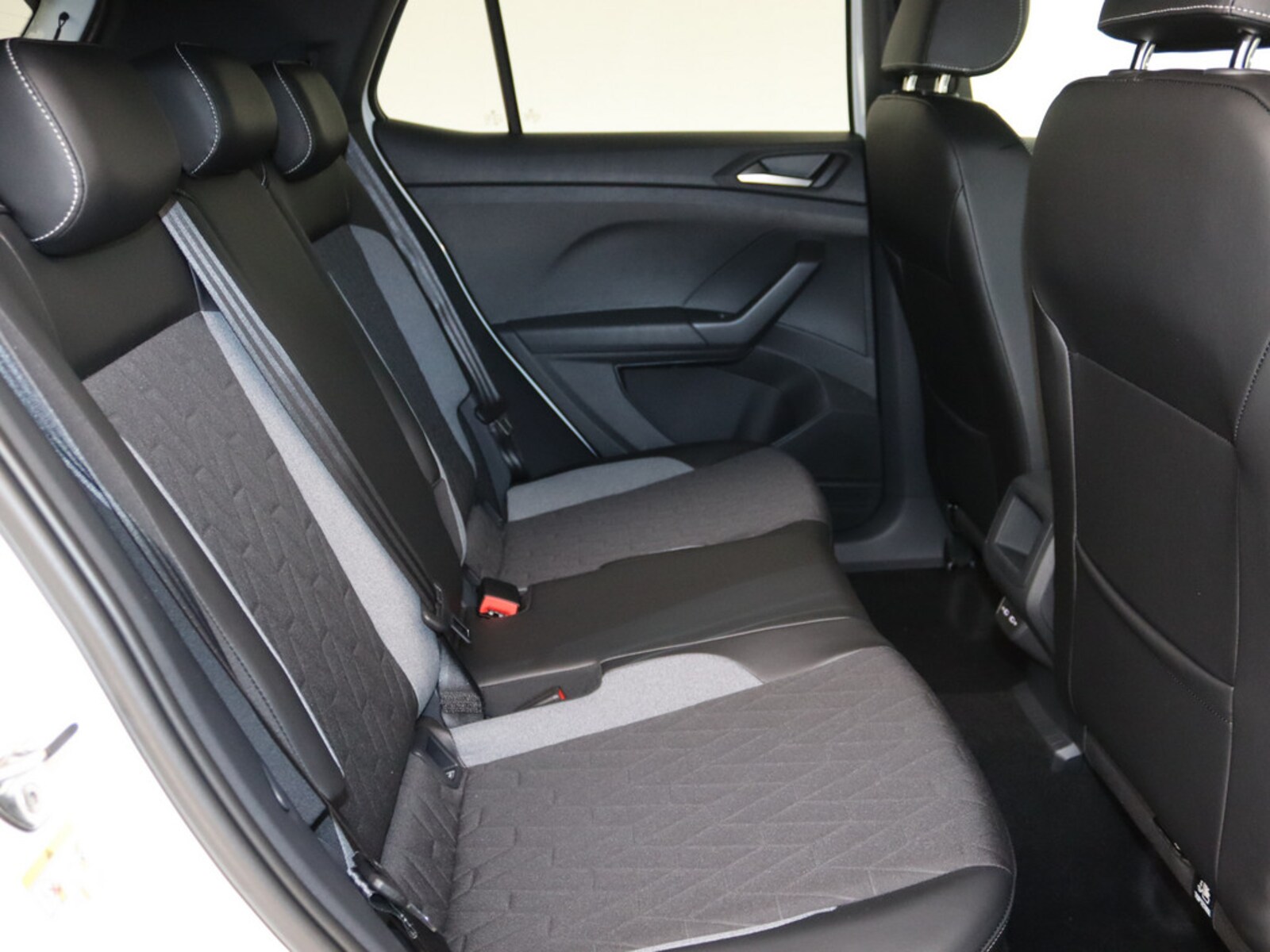 Volkswagen T-Cross – Bild 9