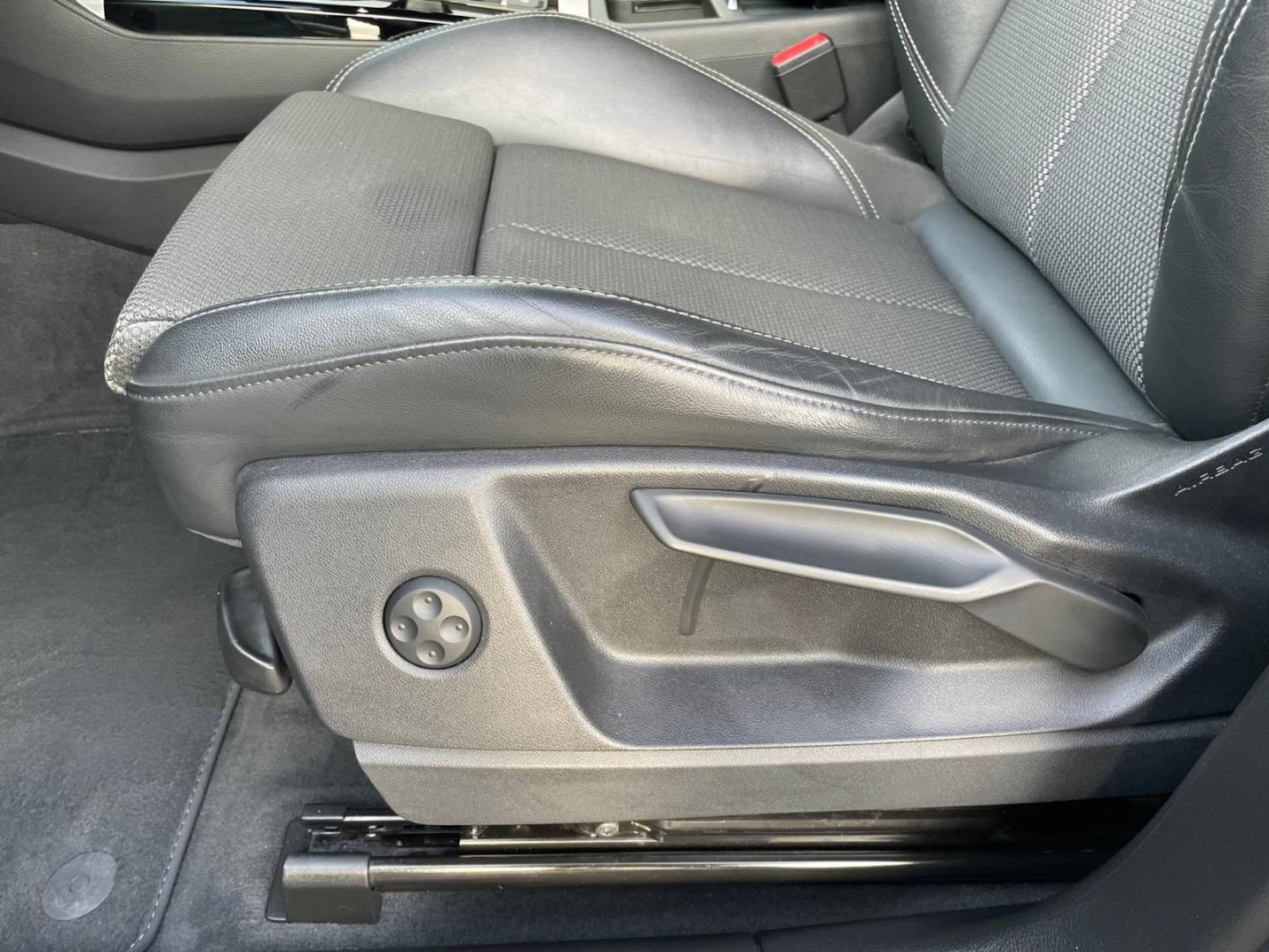 Image about Audi Q5 Sportback S line 35 TDI 120 kW (163 ch) S tronic