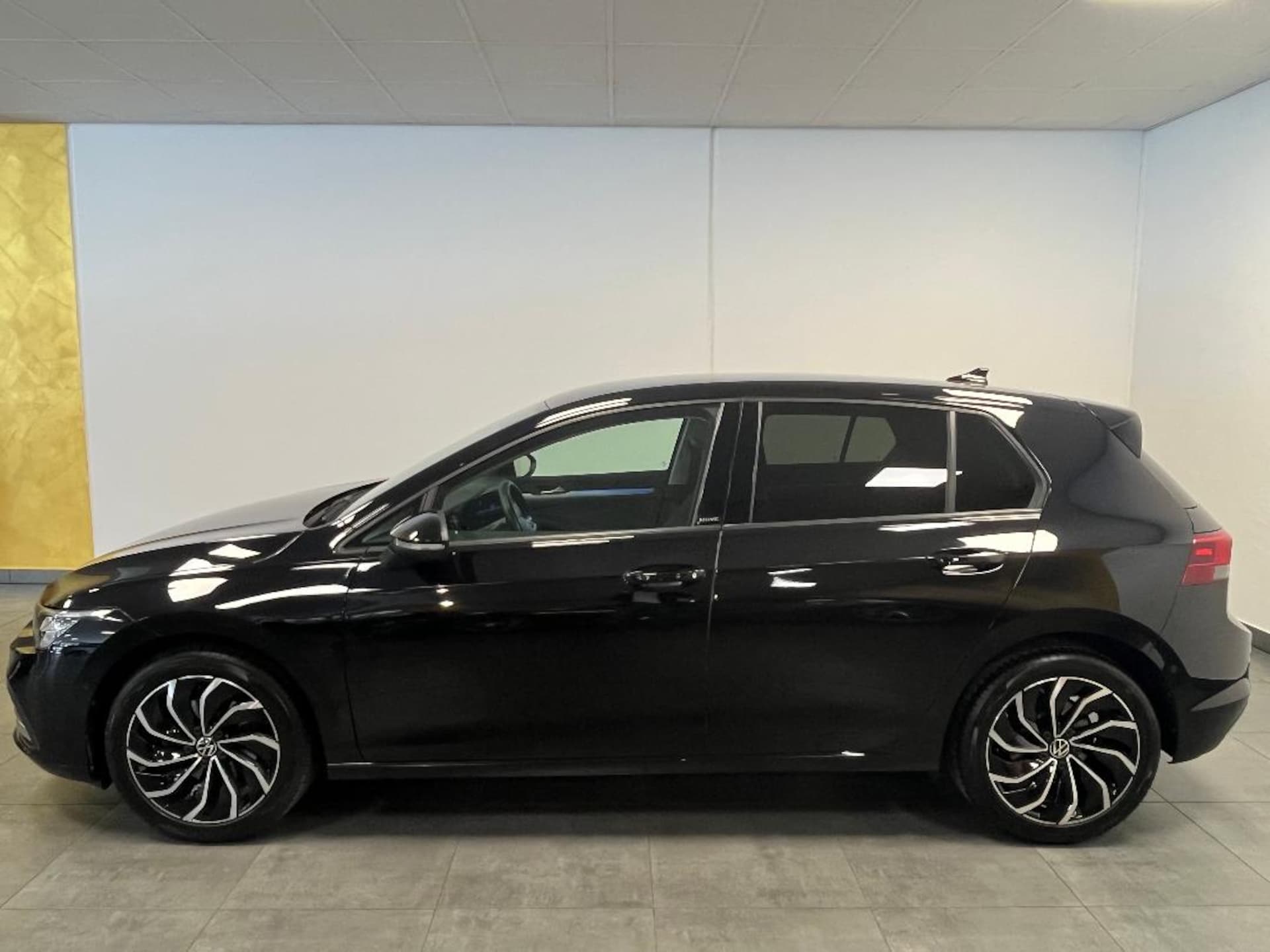 Volkswagen Golf MOVE