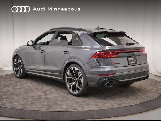 2023 Audi RS Q8