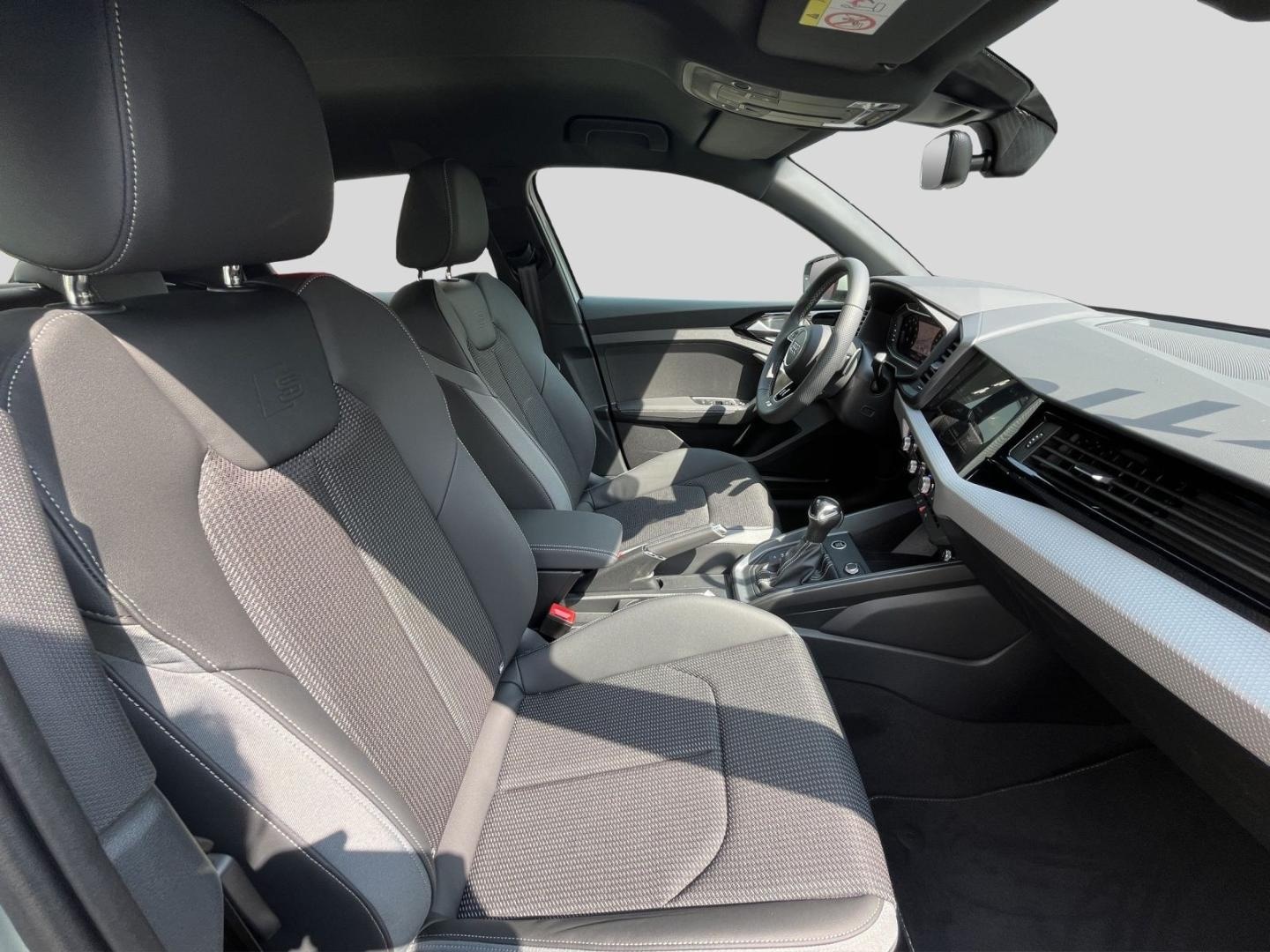 Bild über Audi A1 allstreet 35 TFSI S tronic - für weitere Informationen kontaktieren Sie den Audi Partner