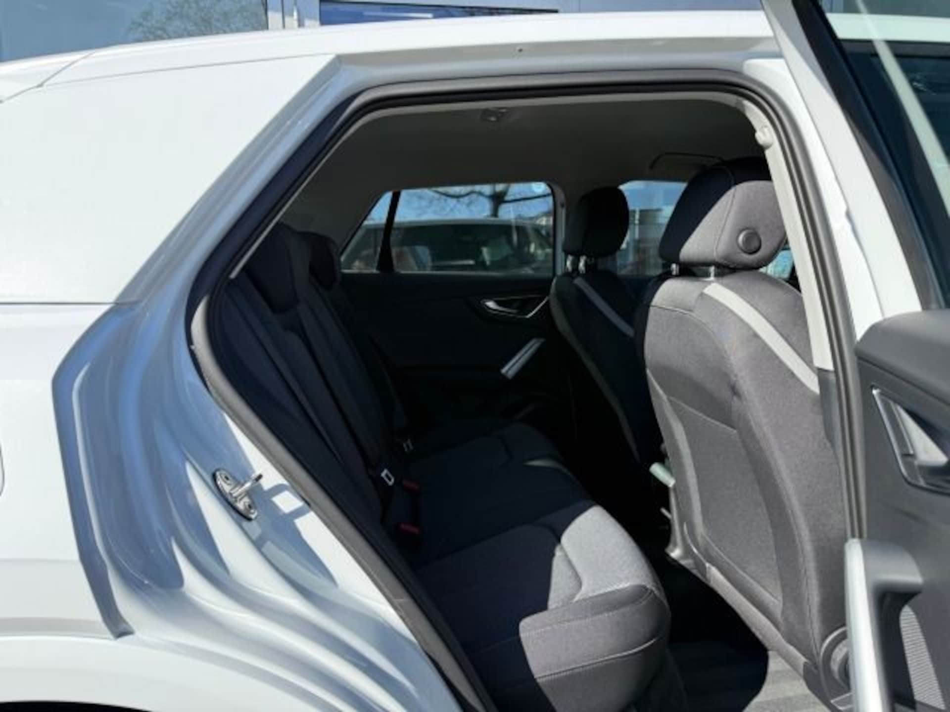 Audi Q2 S line