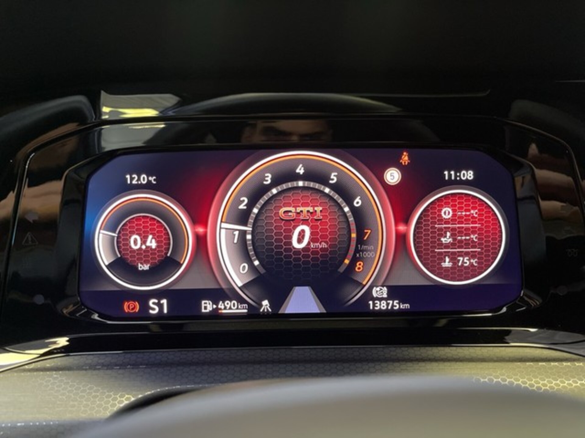 Volkswagen Golf GTI