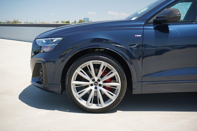 2026 Audi Q8