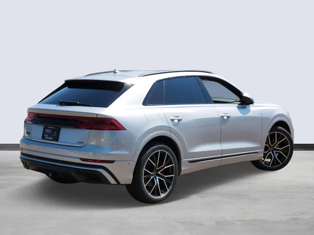 2023 Audi Q8