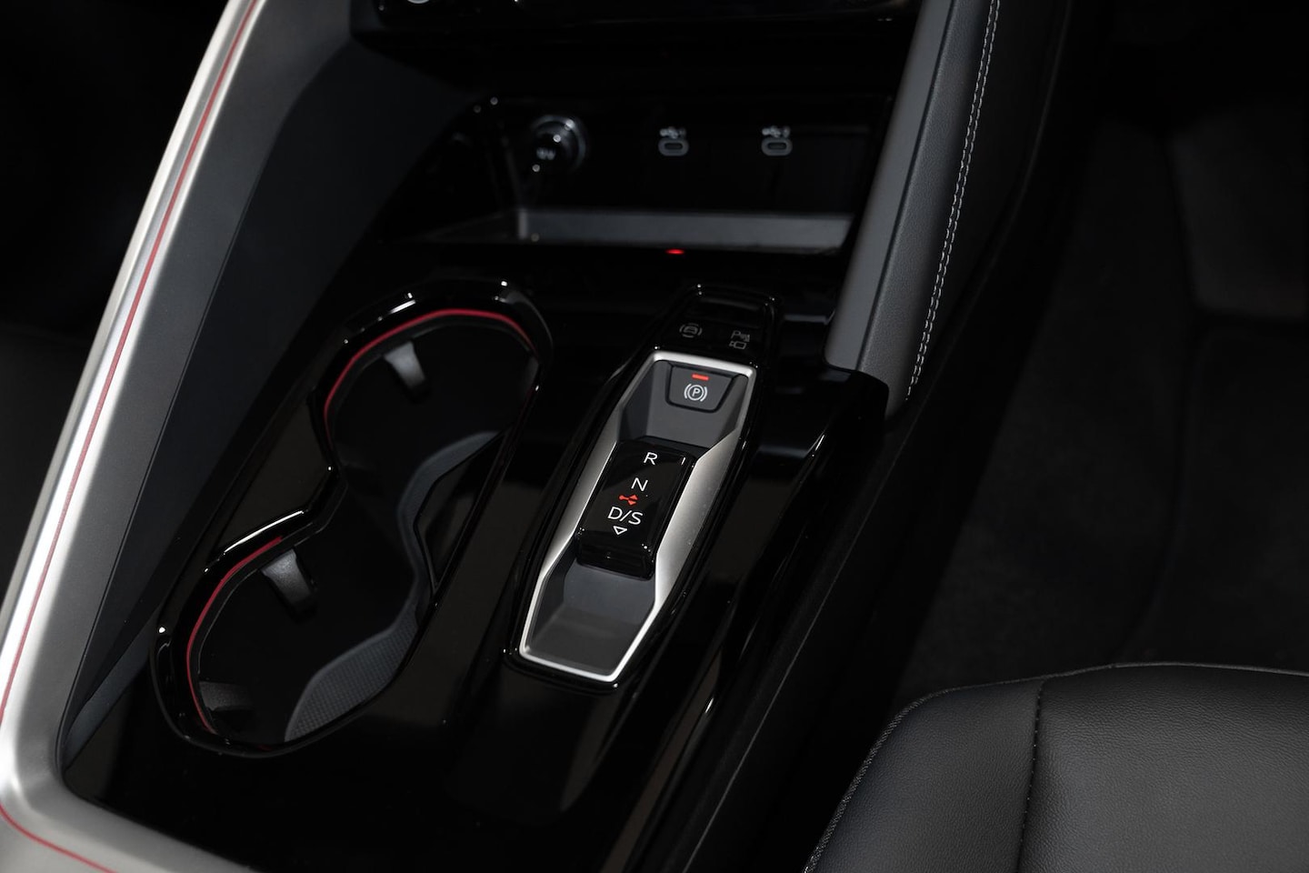 Image about Audi Q5 Sportback TDI quattro 150 kW