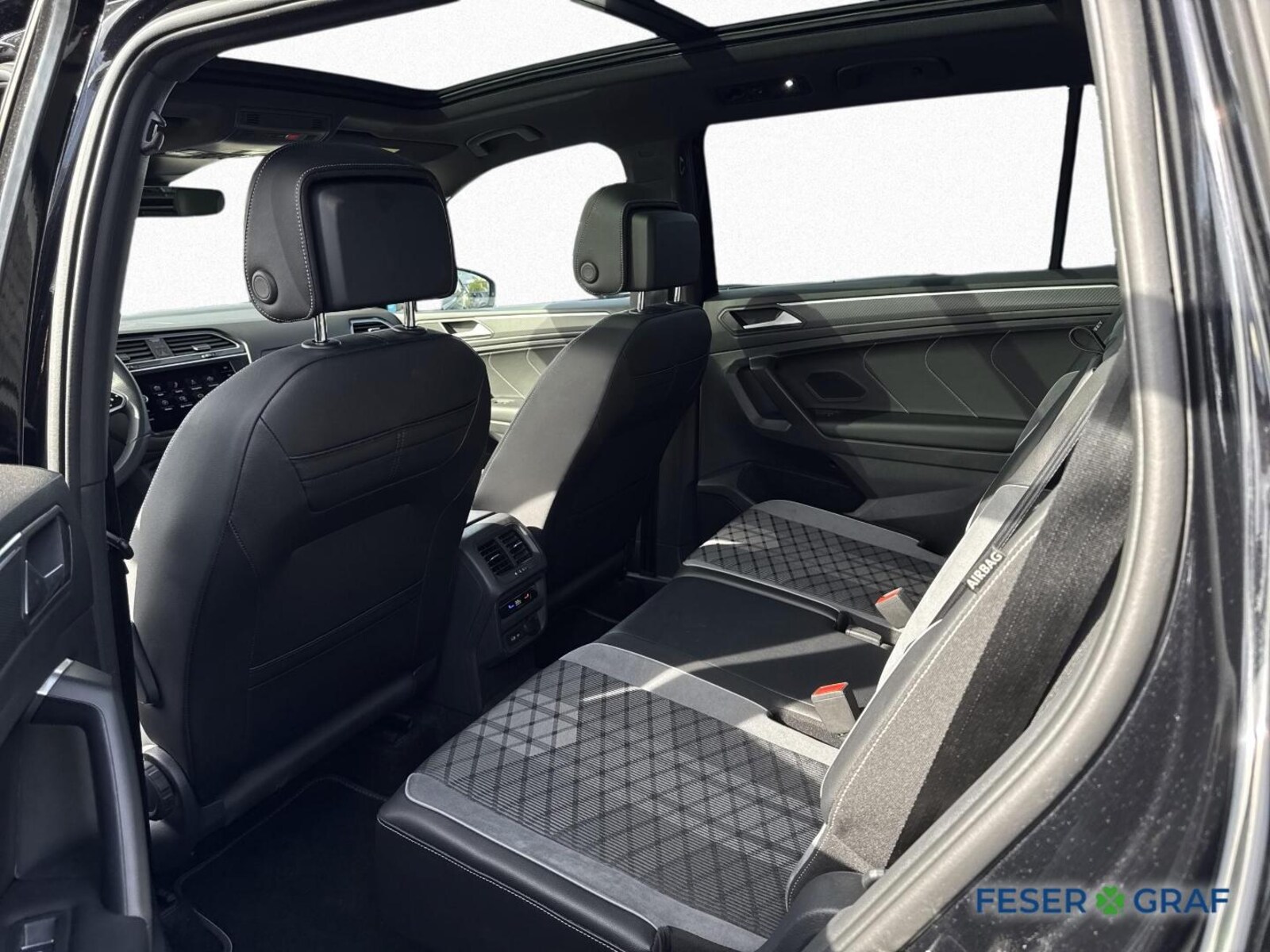 Volkswagen Tiguan Allspace – Bild 12