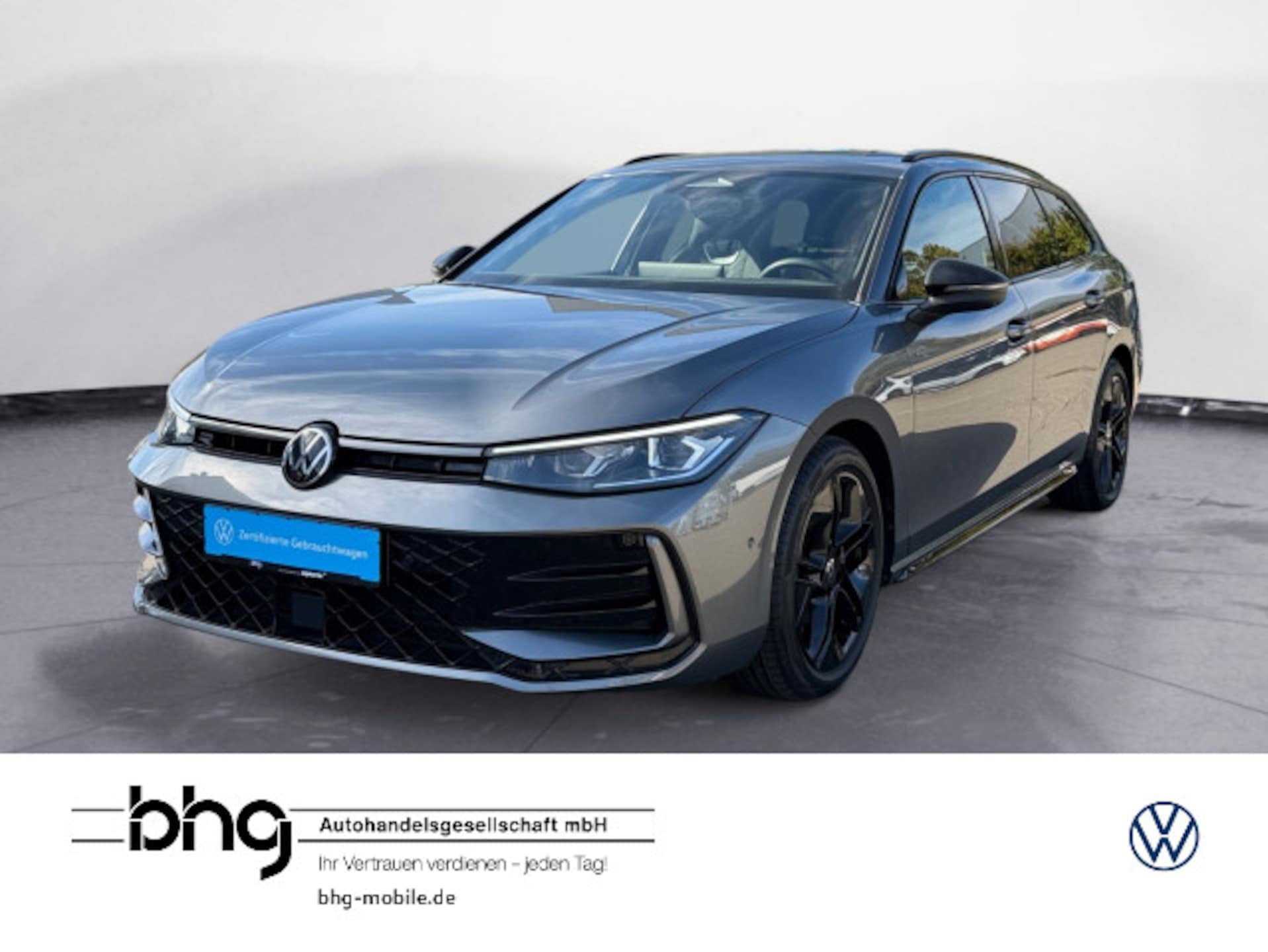 Volkswagen Passat — Volkswagen Passat Passat Variant 2.0 TDI DSG R-Line IQ.Light AHK