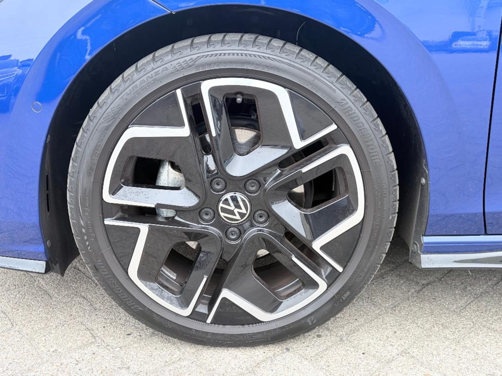 Volkswagen Golf Variant R-Line