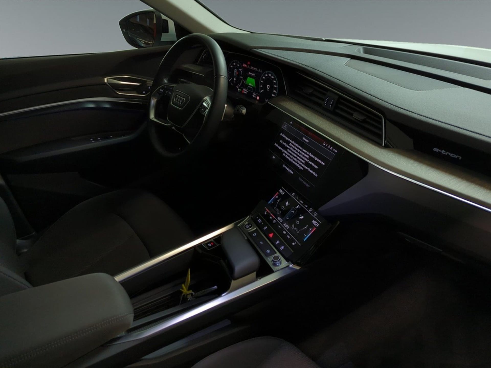 Audi Q8 e-tron Advanced