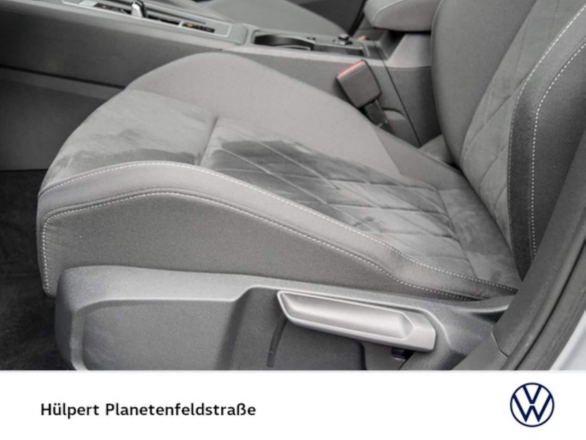 Volkswagen Golf Variant Life
