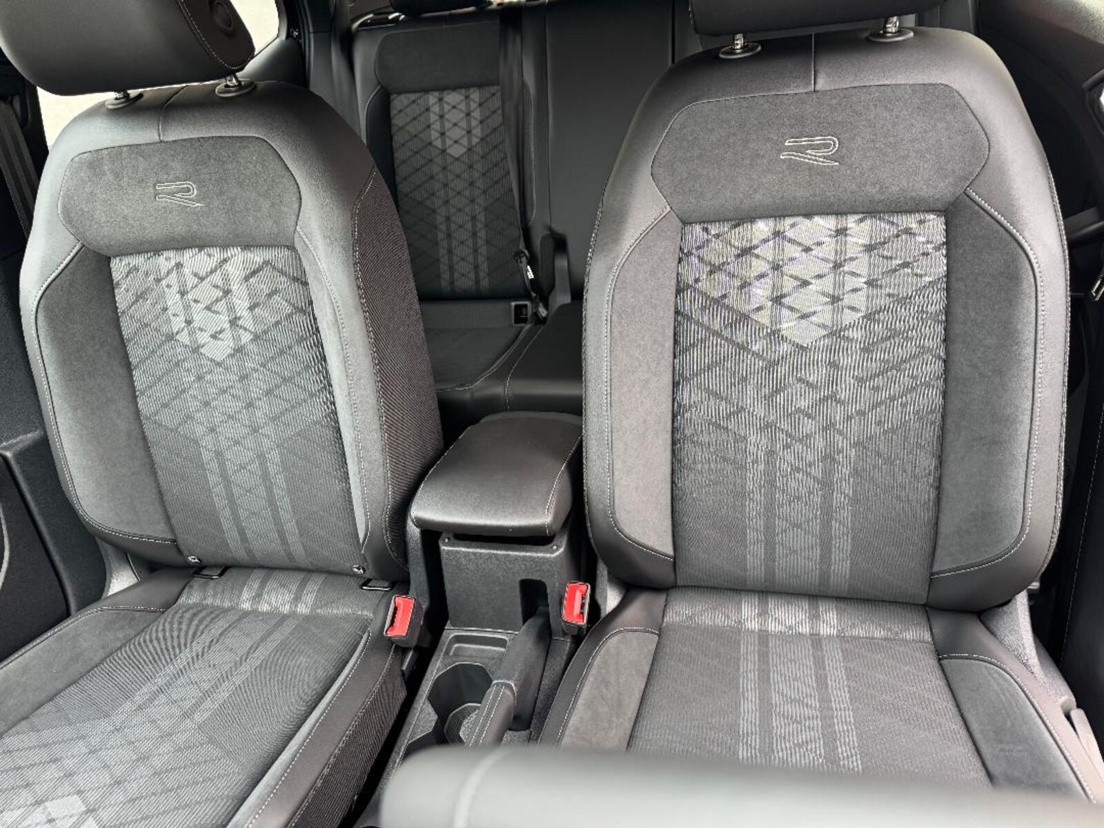 Volkswagen T-Cross – Bild 8