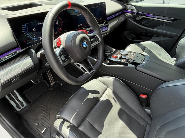 2026 BMW M5