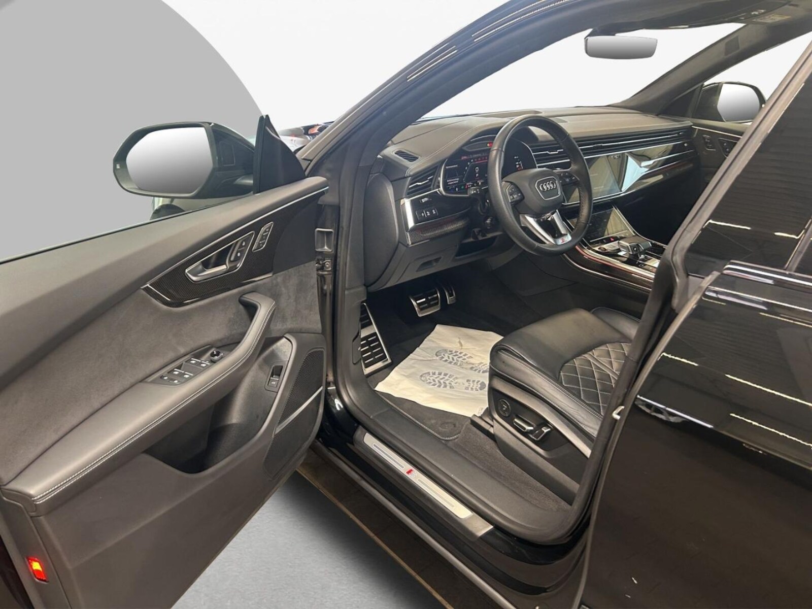 Audi SQ8 – Bild 14