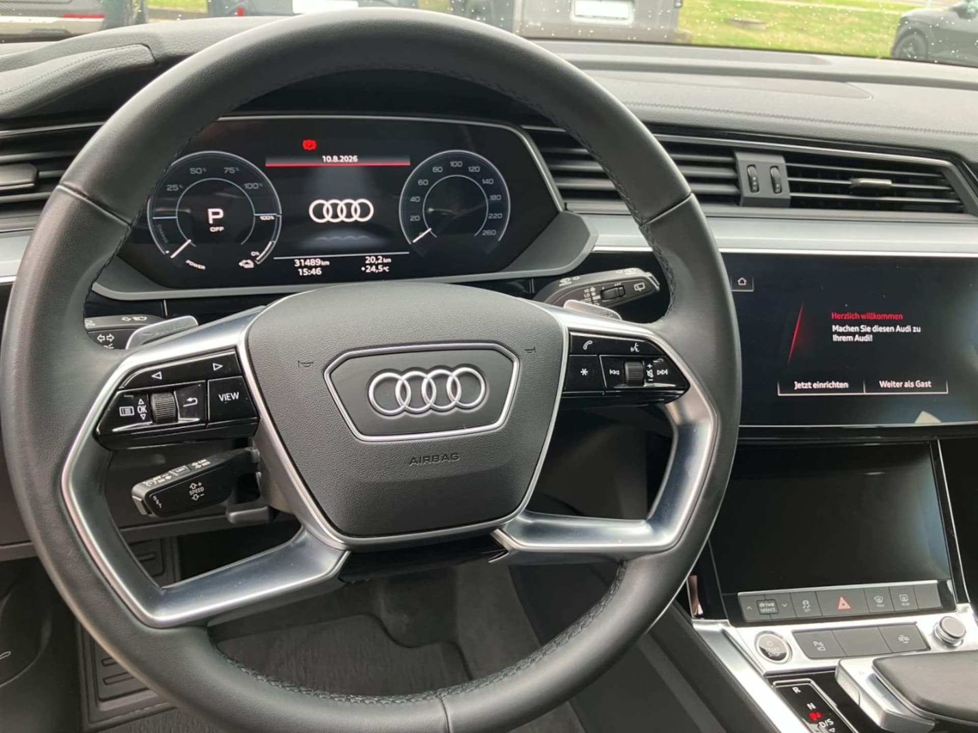 Audi e-tron advanced