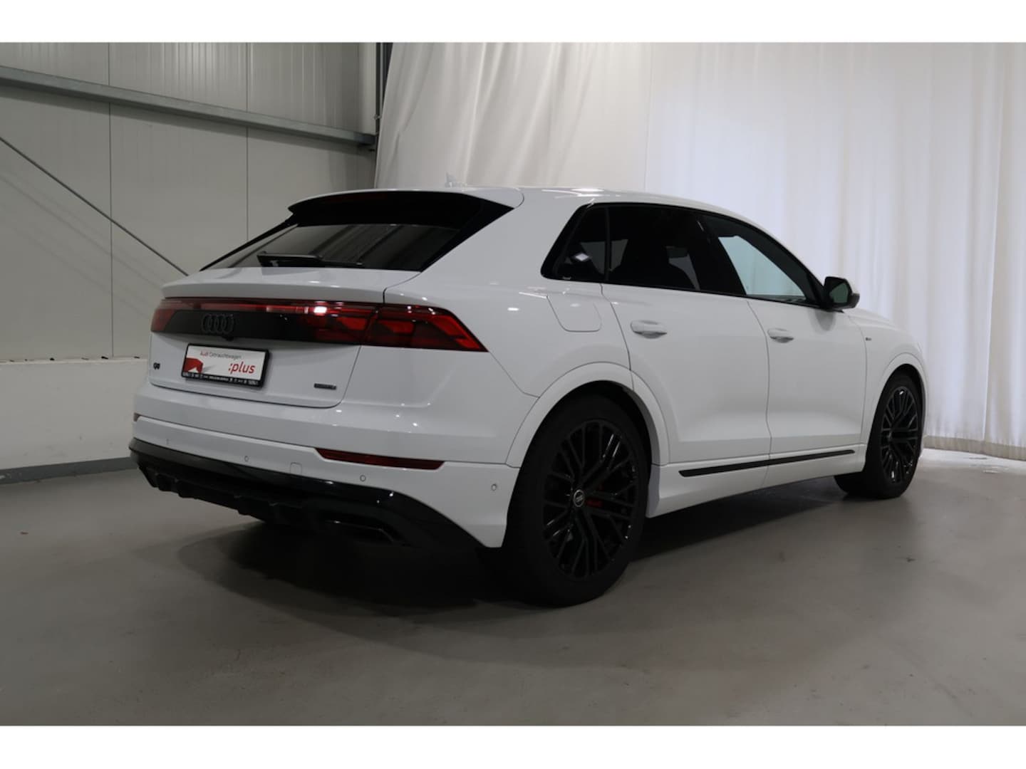 Bild über Audi Q8 SUV 50 TDI quattro tiptronic - für weitere Informationen kontaktieren Sie den Audi Partner