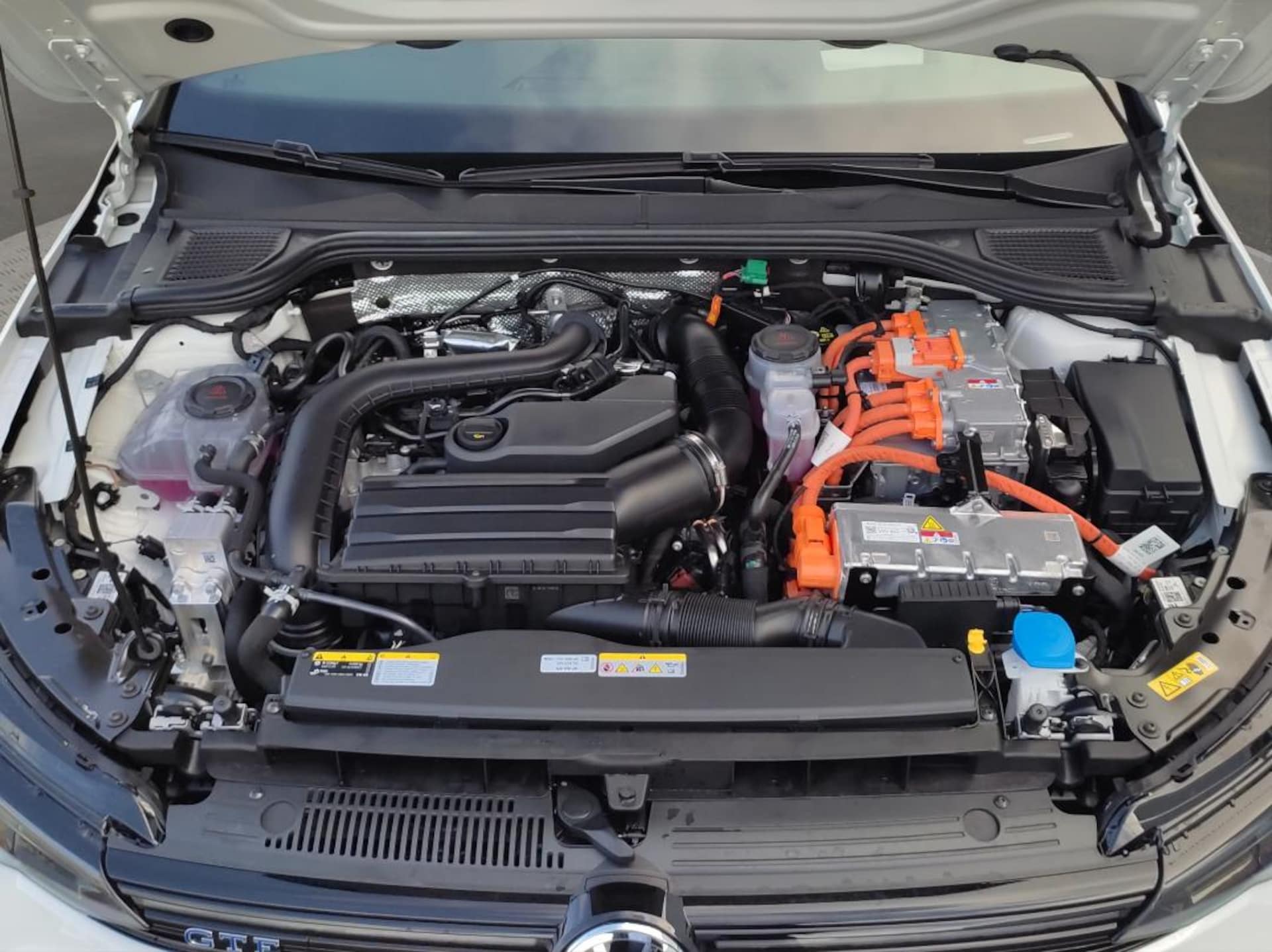 Volkswagen Golf GTE