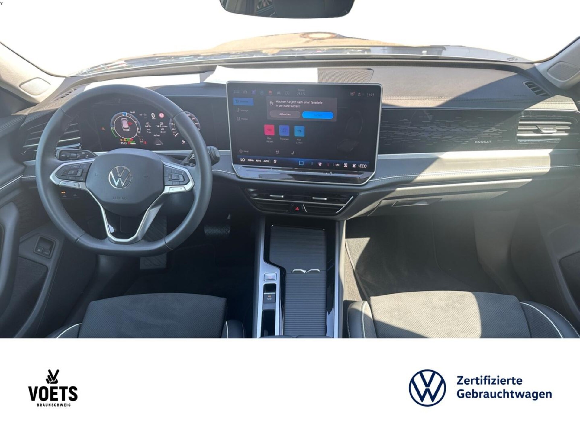 Volkswagen Passat Elegance