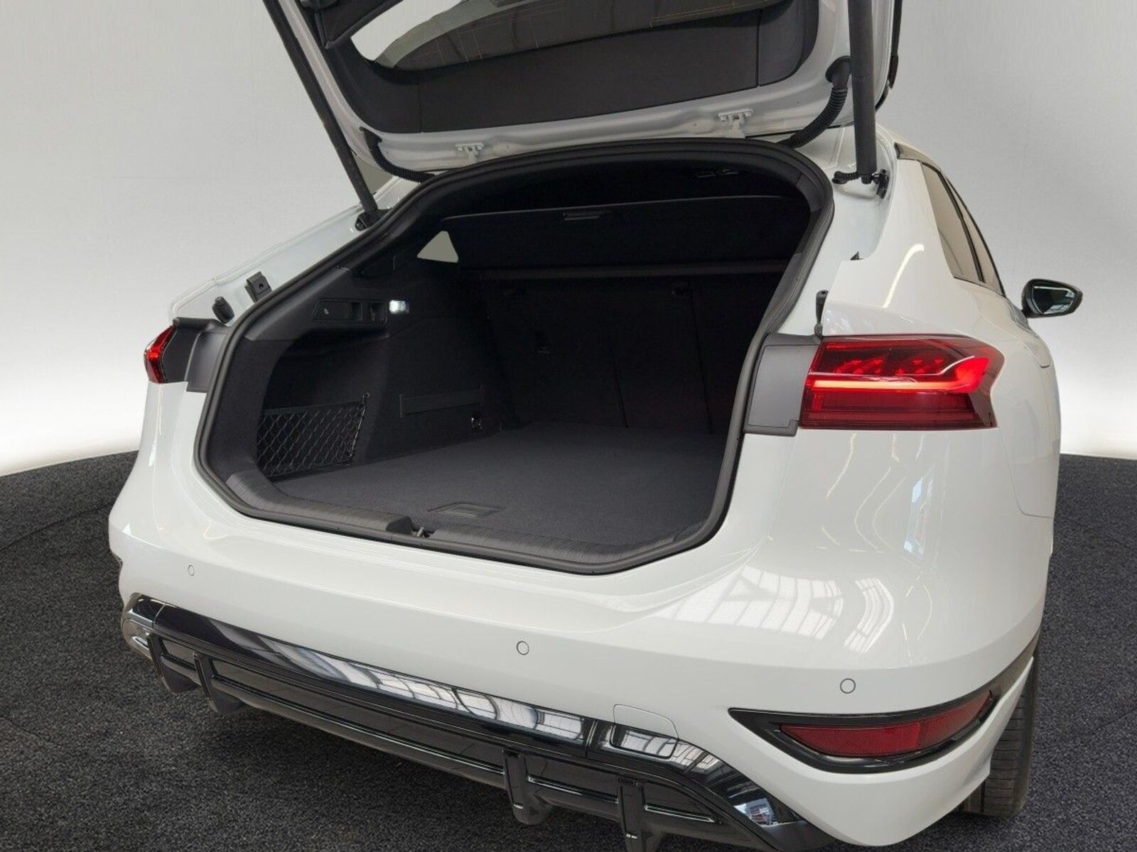 Audi A6 Avant e-tron – Bild 6