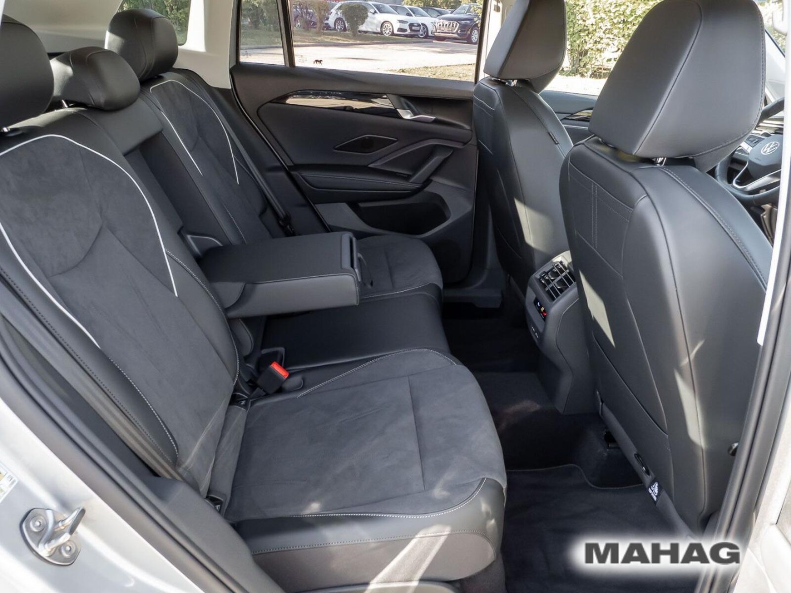 Volkswagen Tiguan – Bild 16