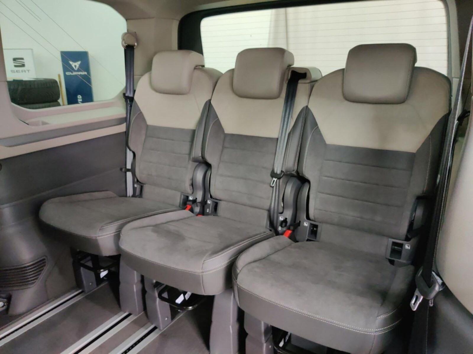 Volkswagen Multivan – Bild 18
