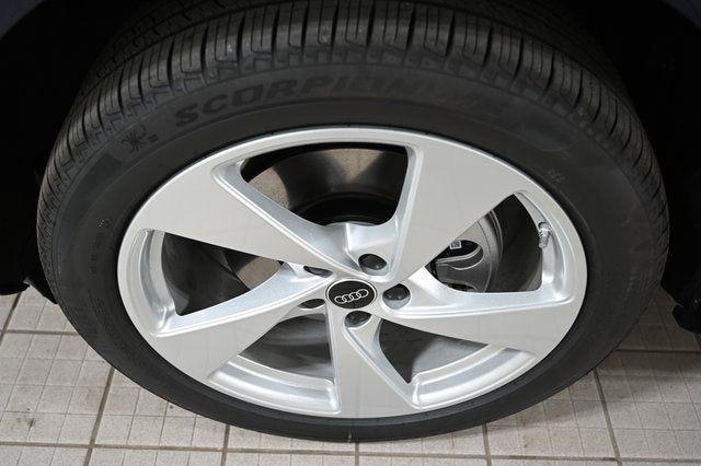 2025 Audi Q5 Premium Plus - Photo 17