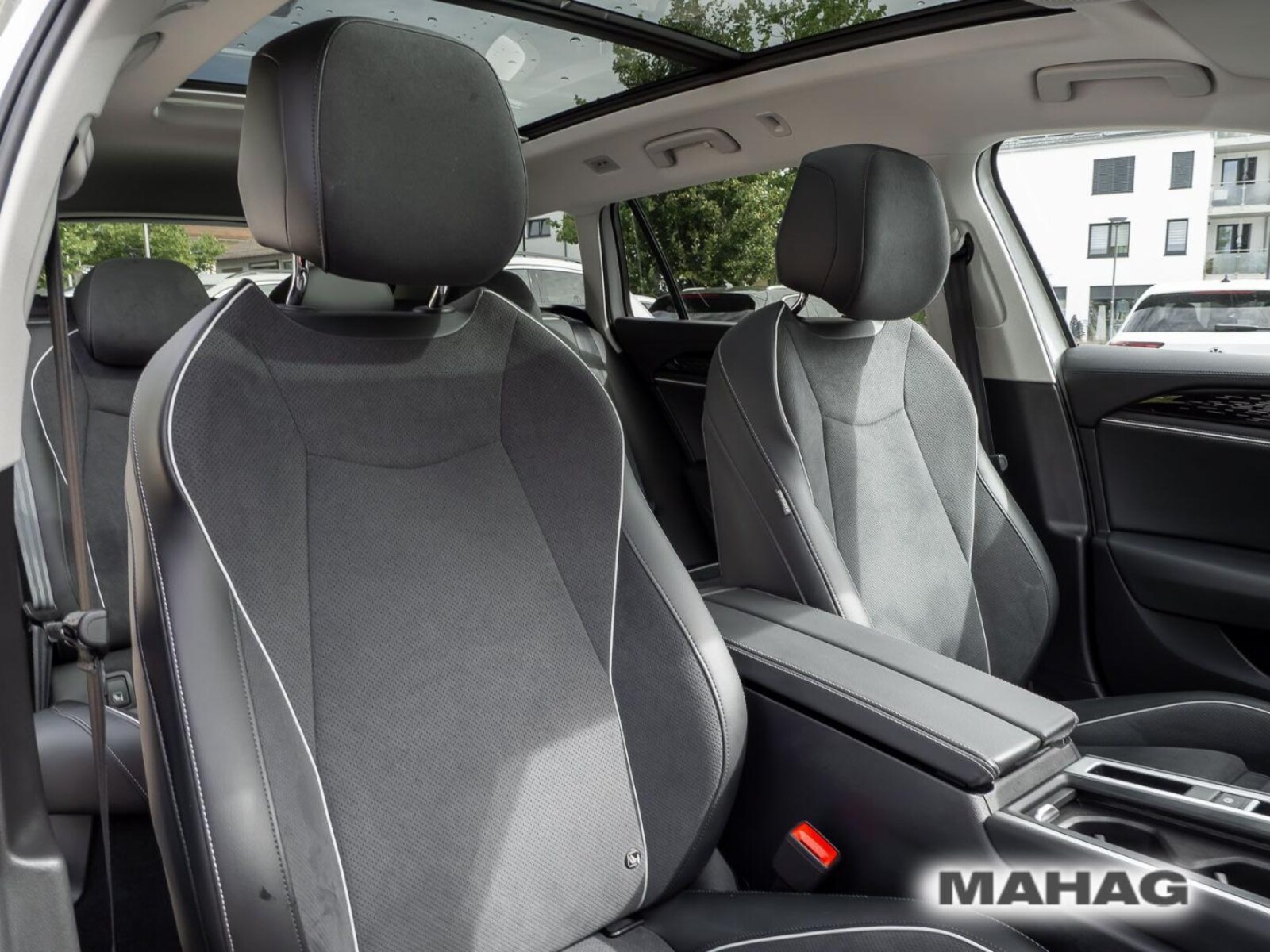 Volkswagen Passat – Bild 13