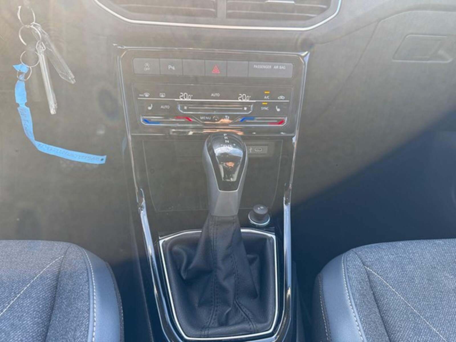 Volkswagen T-Cross – Bild 15