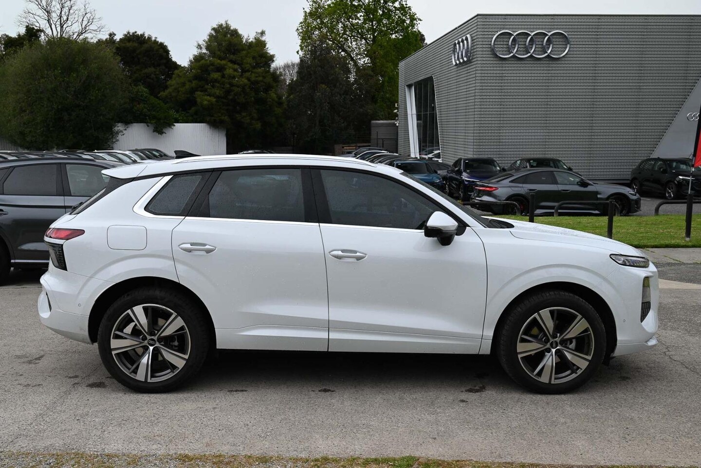 Image about Audi Q3 SUV TFSI 110 kW