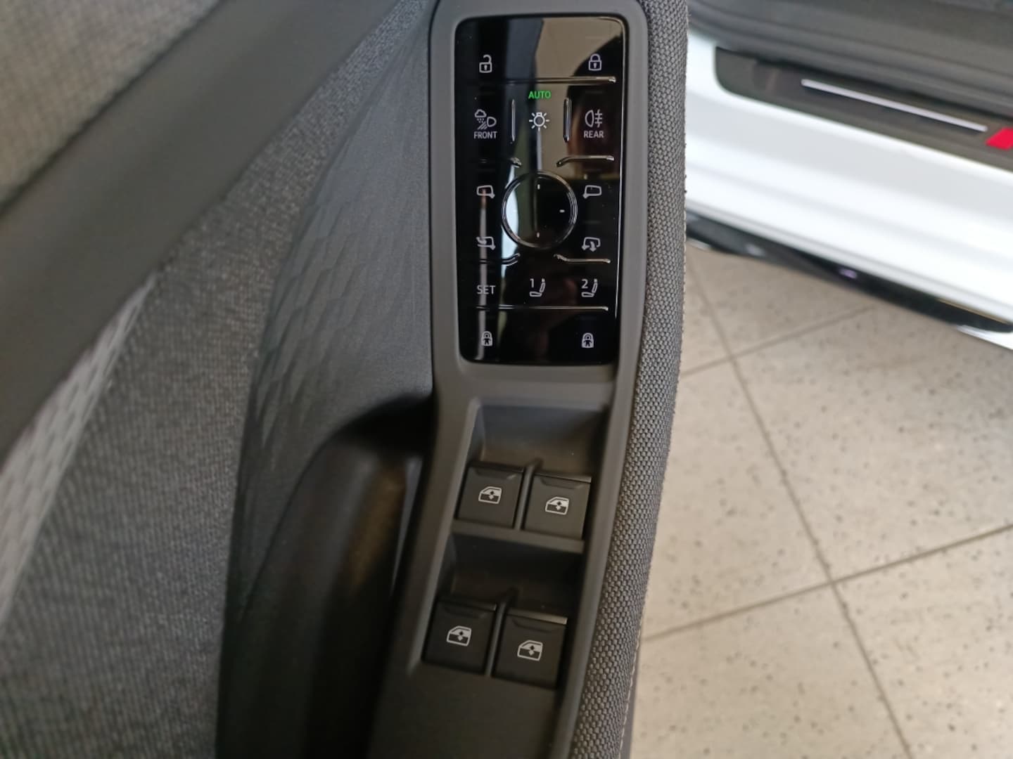 Bild über Audi A6 Avant edition one TDI quattro 150 kW S tronic - für weitere Informationen kontaktieren Sie den Audi Partner