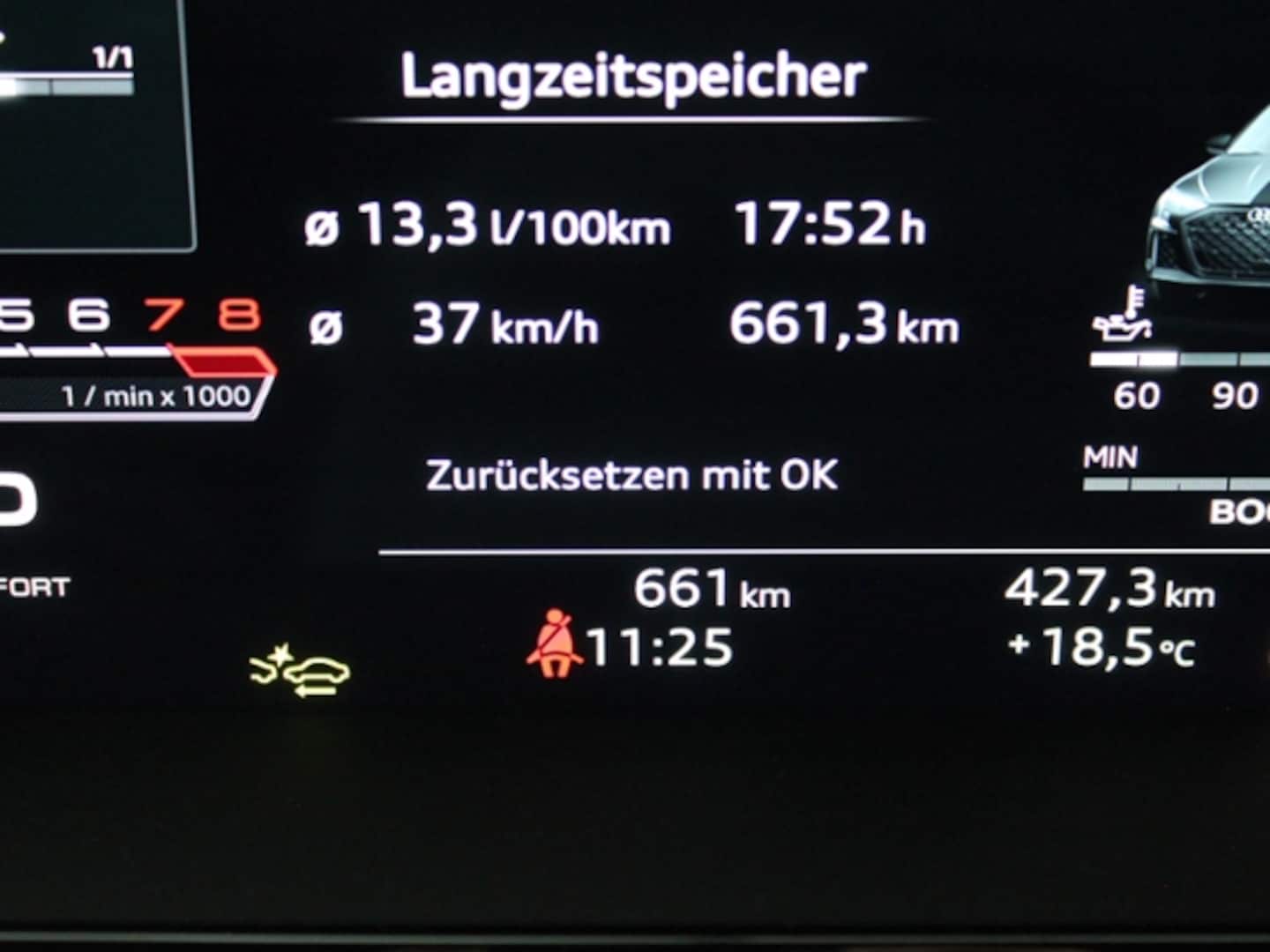 Bild über Audi RS 3 Sportback TFSI quattro S tronic - für weitere Informationen kontaktieren Sie den Audi Partner