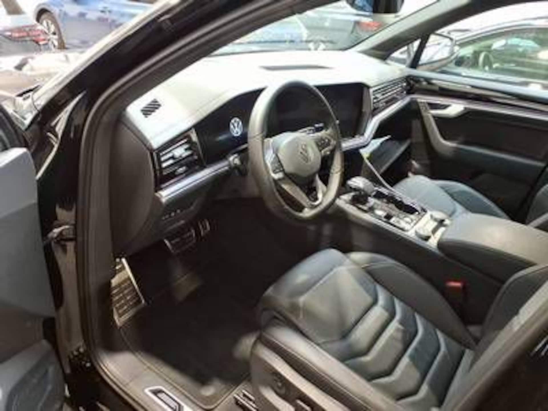 Volkswagen Touareg R-Line